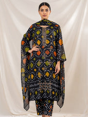 Premium Black Bandhani ( chunnari ) Printed Lawn 3-Piece Suite – Embroidered Neckline with Tassels – Ready-to-Wear Summer Collection